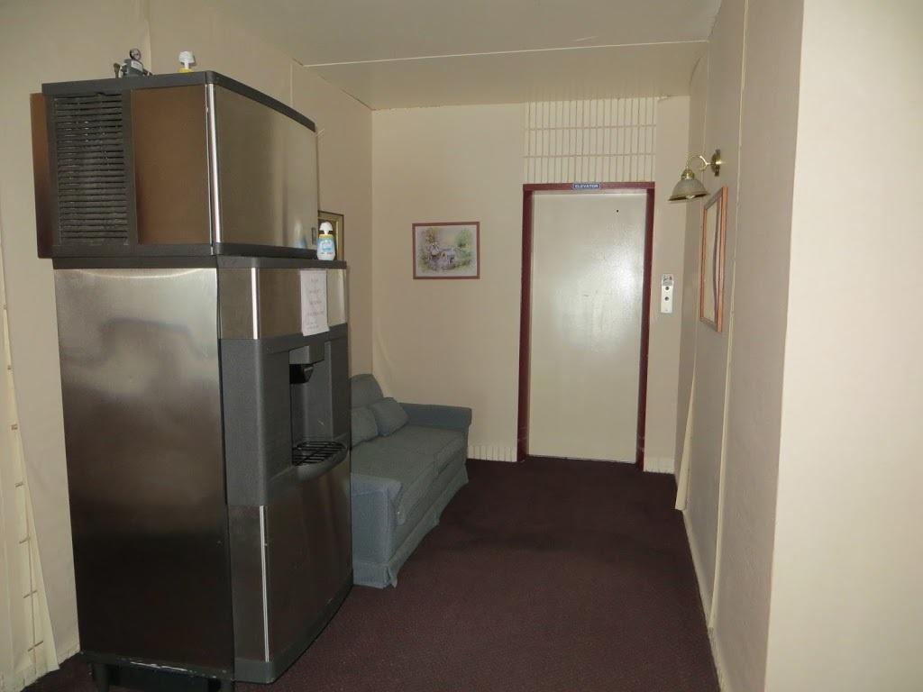 The Bluffs Inn & Suites Декора Экстерьер фото